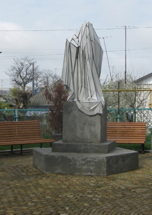 Żanna Kadyrowa, Monument to a new monument, 2009, Szarogród, http://www.mosaicartnow.com